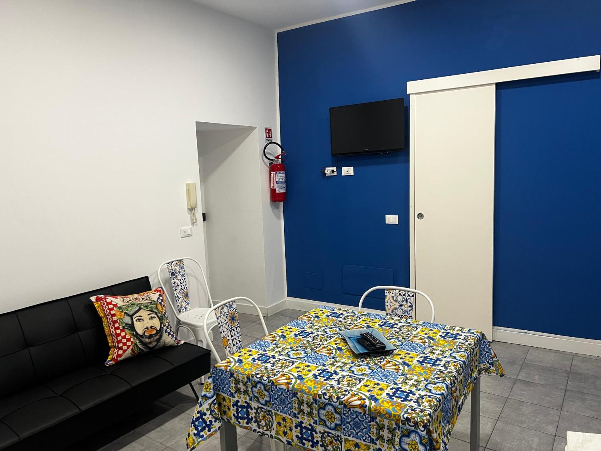 Maqueda Vibes Apartment Palermo Exterior photo